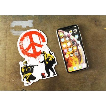 ラッピング無料 バンクシー ステッカー シール パソコン ウォールステッカー おしゃれ かっこいい スーツケース インテリア アウトドア 車 Banksy Cnd Soldiers サイズxl Supplystudies Com