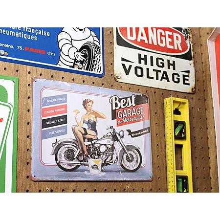 看板 サインプレート サインボード アメリカン バイク ピンナップ