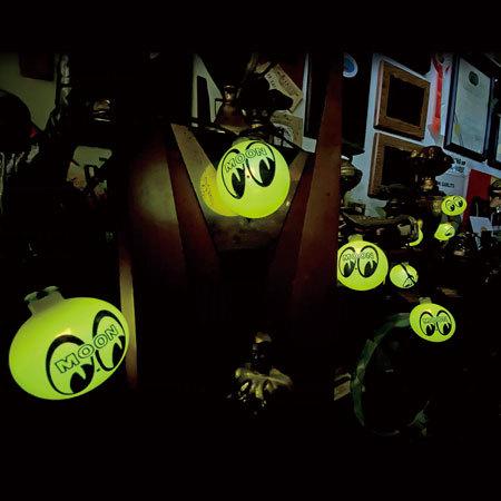 激レアカラー★ネオンライト MOON eyesデザイン★世田谷ベース★アメトイ 激レア☆ムーンアイズ MOON EYES ネオンサイン ガレージング