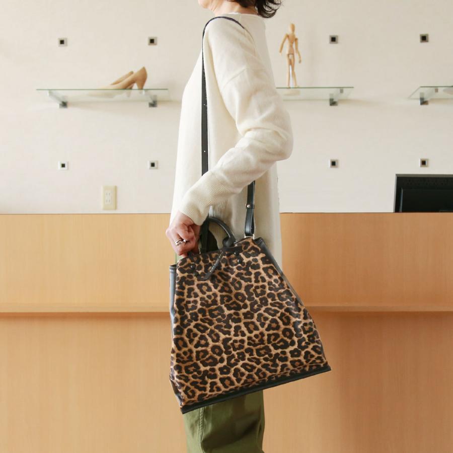ミカデラヴァッレ MICA DELLA VALLEショルダートートバッグ2way ミカデラヴァッレ MICA DELLA VALLEショルダートートバッグ2way