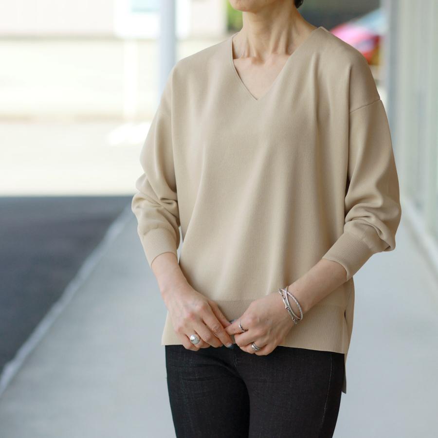 Dignite collier（ディニテコリエ） Vネック＆イレギュラーヘム