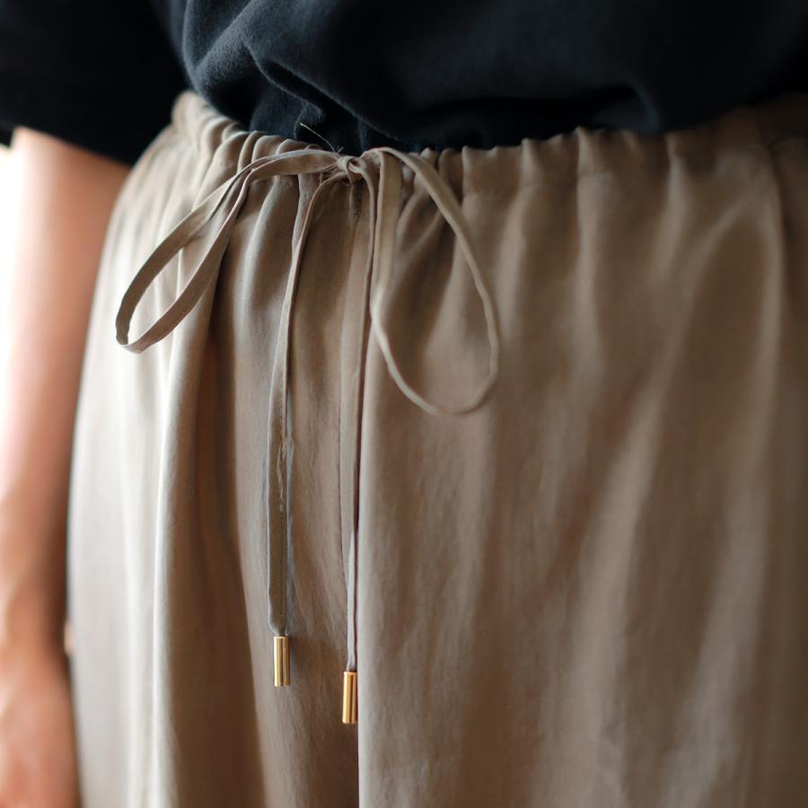 PASSIONE パシオーネ サテンイージーパンツ 38 PASSIONE パシオーネ サテンイージーパンツ 38