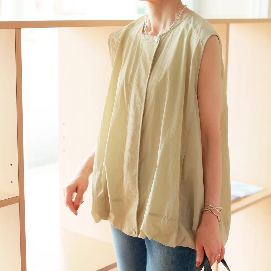 Dignite collier（ディニテコリエ） 大人甘バルーンヘム ジレ