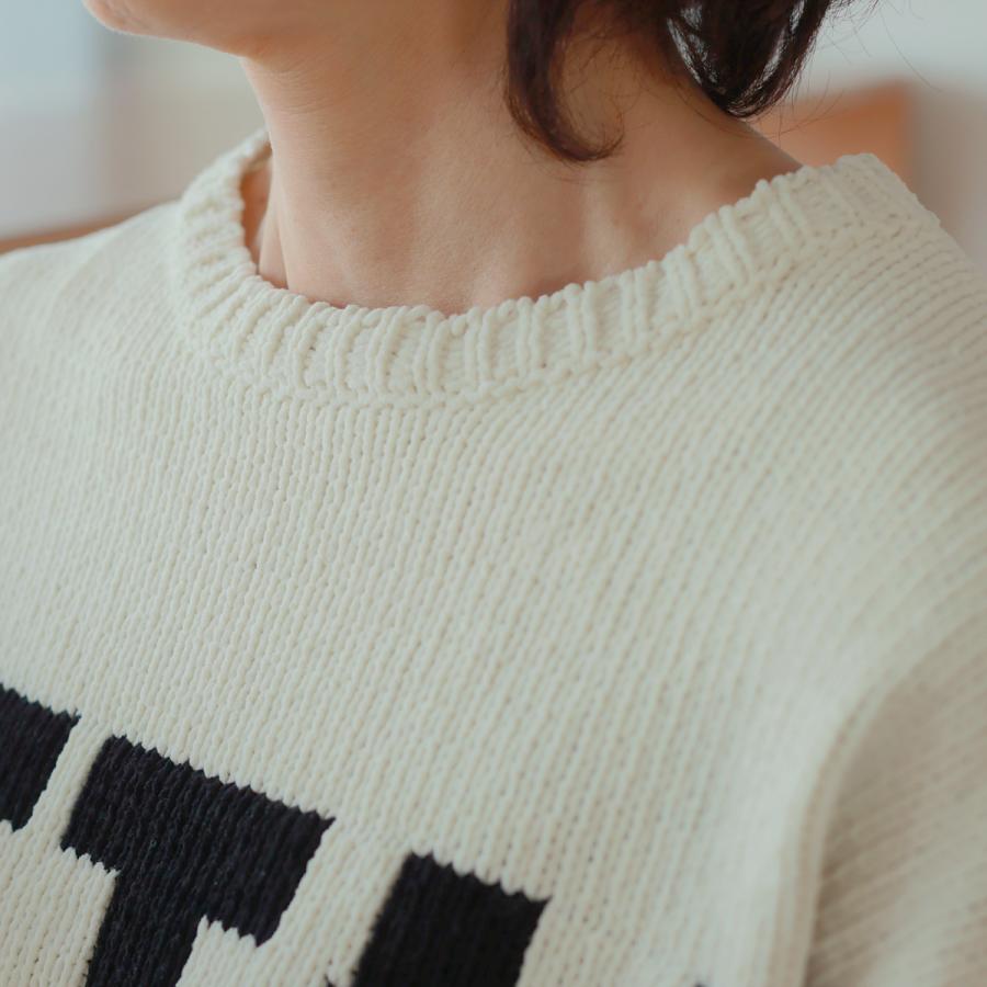 Dignite collier（ディニテコリエ） ビッグレター ルーミーニット