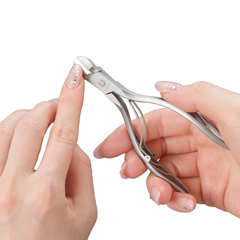 MARUTO マルト WN-3010 ネイルニッパー ウィング クリアケース入り 爪