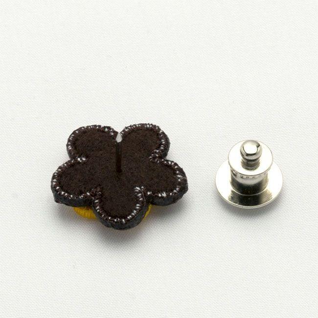 軽井沢シャツ アクセサリー・小物 イニシャル刺繍ピンバッジ P93KZP049