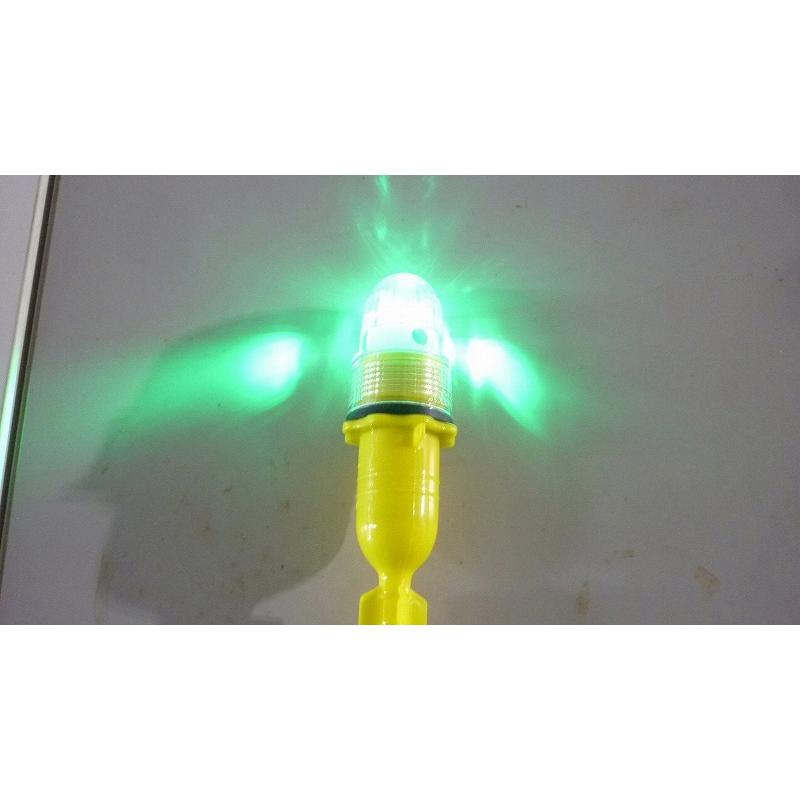 LED 点滅灯 1個入 選べる全5色 赤 青 白 黄 緑 (本体色は黄色) シー