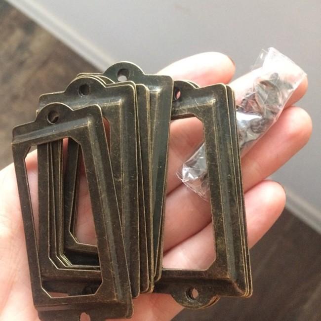 ネームホルダー 12枚組 ネジ付 外寸70x33mm 金属 DIY ひきだし 木箱