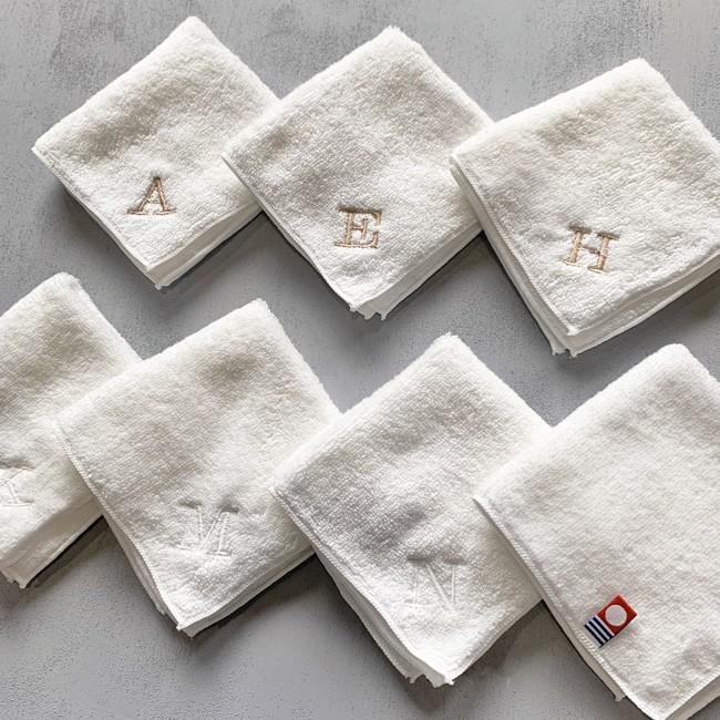 今治 ホワイト イニシャル ハンドタオル 綿100 イニシャルハンカチ イニシャルタオル タオルハンカチ プチギフト Letters 002w Kufuu 通販 Yahoo ショッピング