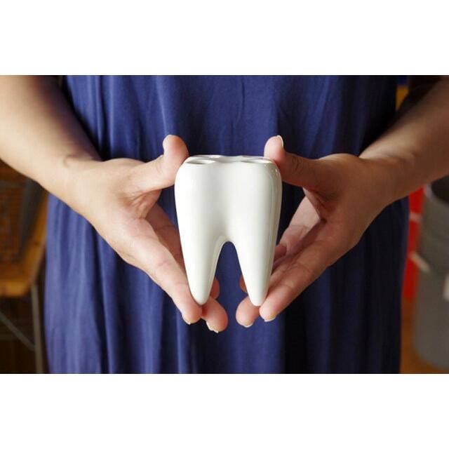 PROPAGANDA（プロパガンダ） Toothbrush Holder トゥースブラシ