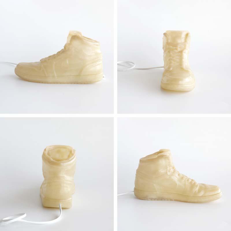 KICKS OBJECT WITH LIGHT 左足置き キックス オブジェクト ウィズ