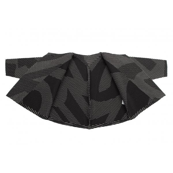 ISSEY MIYAKE イッセイミヤケISSEY 刺し子プリーツドルマン