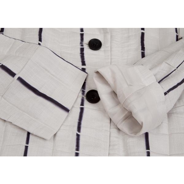 Issey Miyake クラシック　グレープリーツジャケット Issey Miyake クラシック グレープリーツジャケット BASICS