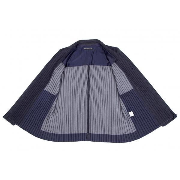 me by ISSEY MIYAKE デニムセットアップ ミー イッセイ ミヤケ新作ウェア、“はぎれ”×デニムのオーバー