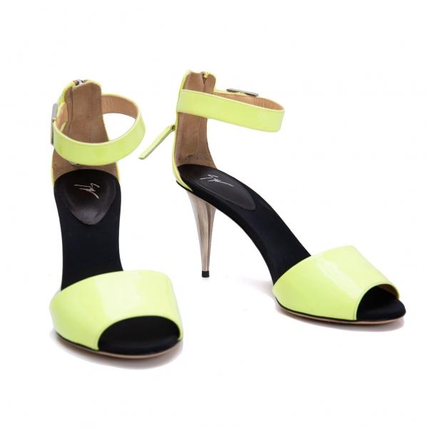 ジュゼッペザノッティ GIUSEPPE ZANOTTI メタルプレートストラップ 