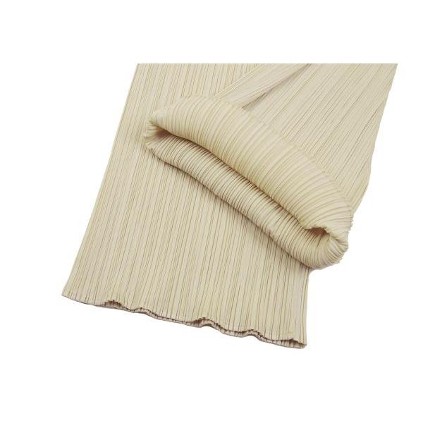 PLEATS PLEASE（プリーツ プリーズ） プリーツパンツ ライトベージュ1