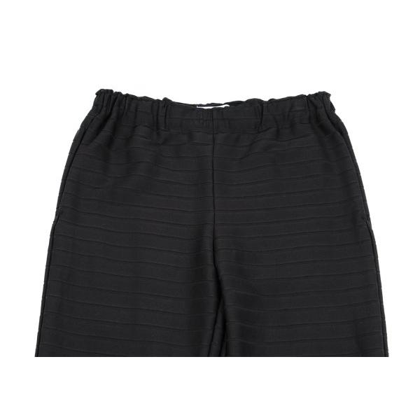 【ISSEY MIYAKE】✴️日本製 ストレッチパンツ ISSEY MIYAKE 【定番】【日本製】黒ストレッチパンツ ジェンダー