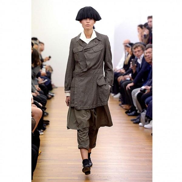 コムコム コムデギャルソンCOMME des GARCONS 製品染めベルテッドハーフコート チャコールS