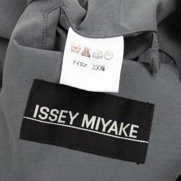 イッセイミヤケ メンISSEY MIYAKE MEN ナイロンドルマンステンカラー
