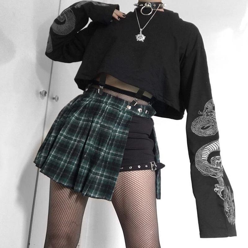 春コーデ❤️レディース　長袖　ブラウス　モード　ゴシック　かっこいい MIHO MATSUDA Lafolet原宿店 | 🎠淑女ゴシックスタイル🎠 . 人気の