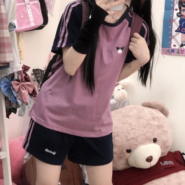 ピンク系Tシャツとショートパンツセット SET] ピンクストライプシャツ＆ショートパンツセット