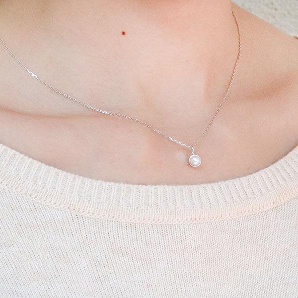パール ネックレス レディース シンプル ペンダント 真珠 プラチナ  