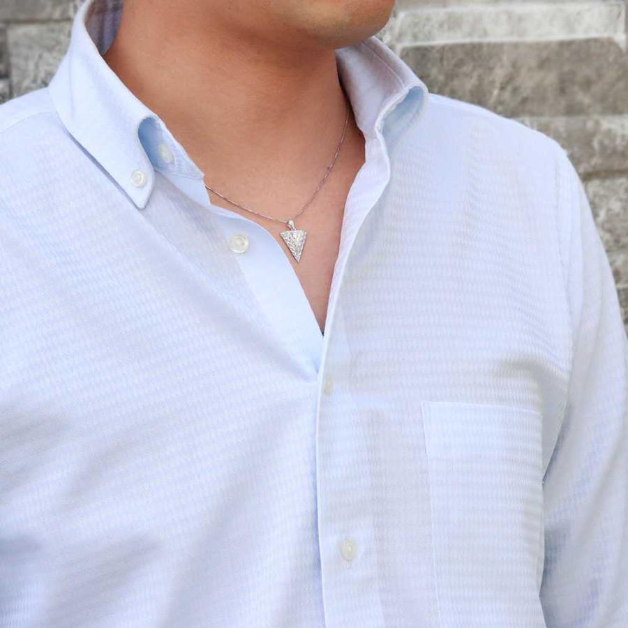 ネックレス メンズ 10金 彫り 洋彫り 洋唐草 ダイヤモンド 4月誕生石 メンズペンダント 10k 男性の画像