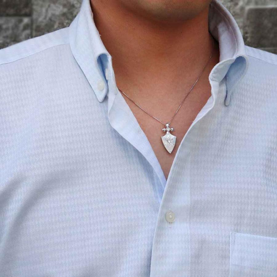 メンズ ネックレス シルバー ペリドット 8月 誕生石 ペンダント 男性 彫り 洋彫り 洋唐草_12