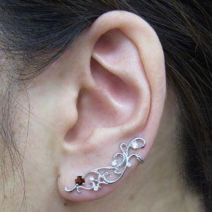 イヤーカフ ピアス・イヤークリップ・K18・ガーネットピアス_1
