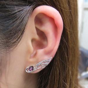 イヤーカフ ピアス・イヤークリップ・K10・ロードライトガーネットピアス・羽・白鳥_2