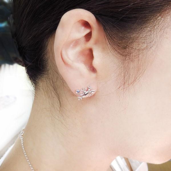 プラチナ・ヤモリ・ピアス・フックピアス・外れにくい・ キャッチ不要