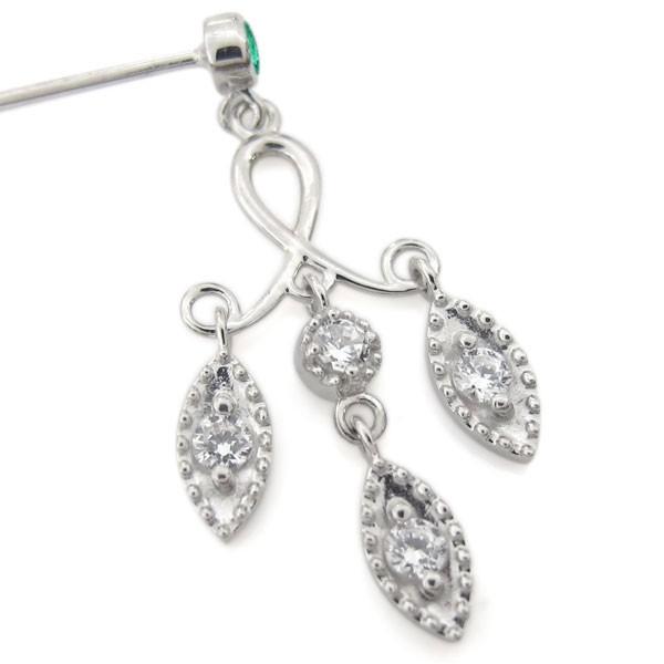プラチナピアス シャンデリアピアス エメラルドピアス クリスマス ポイント消化の画像