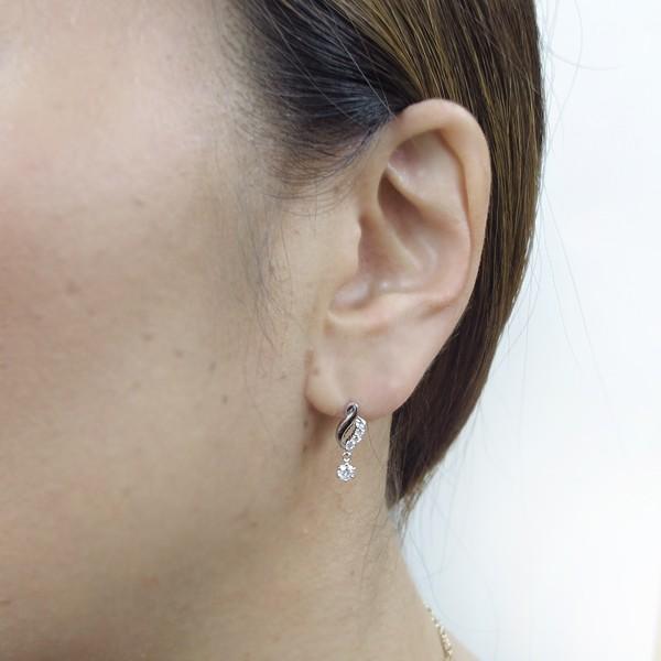 シンプルピアス ダイヤモンドピアス K18ピアス 上品の画像