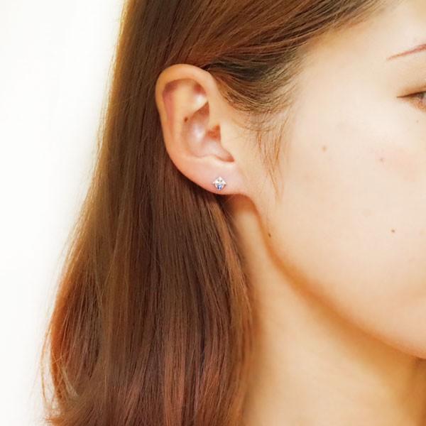 18金 K18 ピアス スタッズ タンザナイト 12月誕生石 レディース