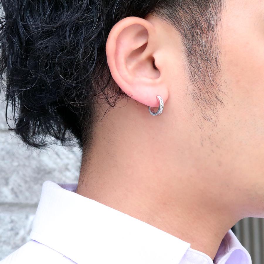 フープピアス メンズ 片耳 ピアス フープ 10k 10金 彫り 唐草 洋 フープピアス メンズ 片耳 ピアス フープ 10k 10金 彫り 唐草 洋