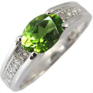 同窓会で1回使用　新品同様　ベリテリング　クリスマスセール ペリドット 一粒 リング プラチナ 指輪 クリスマス ポイント消化 :mpr