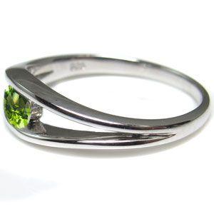 ペリドット 指輪 18金 リング 一粒 リングの画像