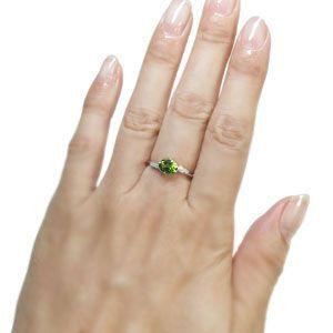 大粒 リング ペリドット 18金 指輪 リングの画像