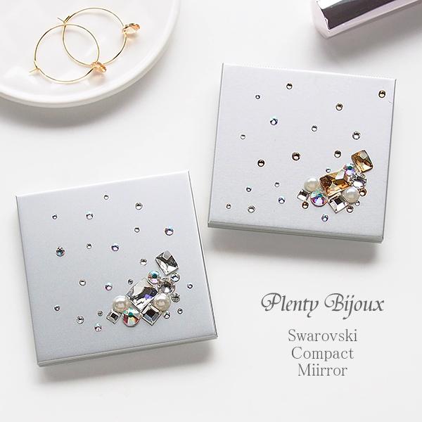 SWAROVSKI（スワロフスキー） コンパクトミラー ビジューデザイン 女性