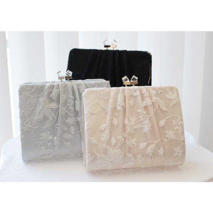 【美品】セレモニーバック　ホワイト クラッチバッグ　結婚式＆パーティーバック Lace Ladies（レースレディース） クラッチバッグ パーティーバッグ