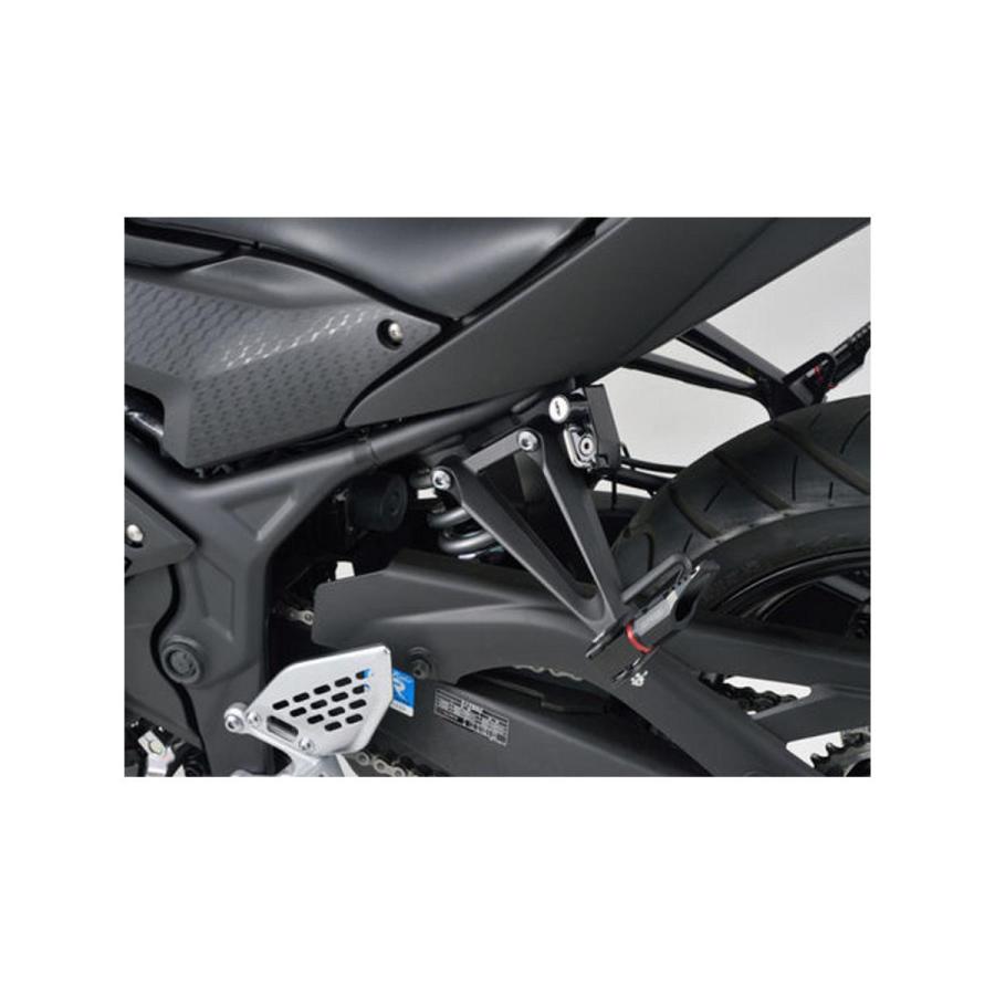 Daytona (デイトナ) ヘルメットホルダー/ YZF-R25/R3 15529 | DAYTONA（バイク用品） | 01