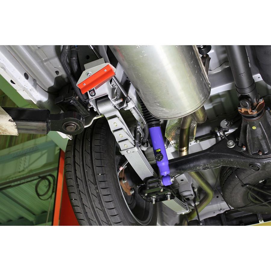 ディーキャトロ 4リン グランドエフェクターGE2 200系ハイエース 2/4WD KDH/TRH/GDH200 51415 |  | 01