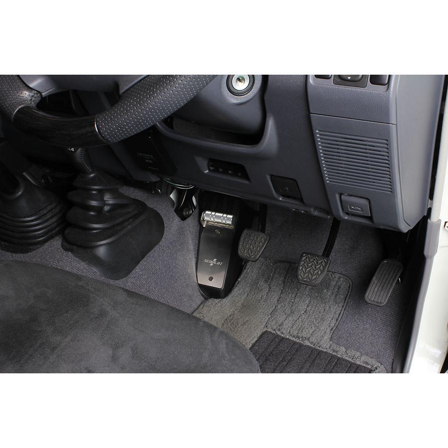 [特価品]ネオプロト 4リン フットレストバーNEO トヨタランドクルーザー70(GDJ76W/GRJ7#/HZJ7# 99/08-) NP73220 | NEOPLOT | 03