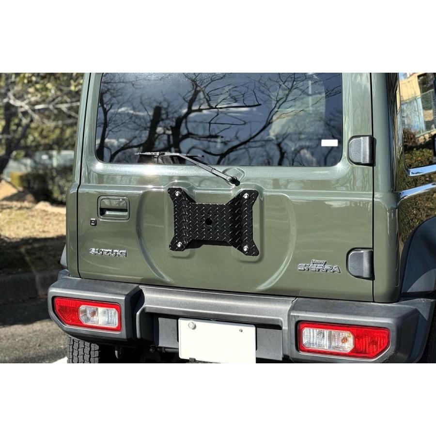 NEOPLOT (ネオプロト) 4リン スペアタイヤレスプレート RotopaX (ロトパックス) マウント 縞板 ジムニー(JB64W)/シエラ(JB74W)/ノマド(JC74W) NPRX-SDP1 | NEOPLOT | 01