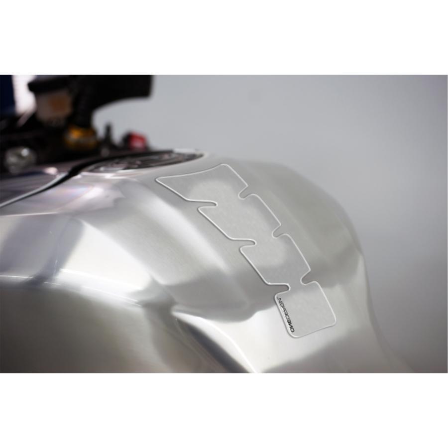 ワンデザイン タンクパッド ライン クリア 193x76mm CGSLITP |  | 01