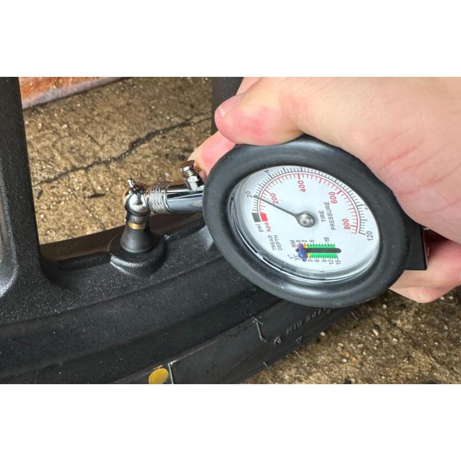 プロト　メンテナンス コンパクトエアインフレーターゲージ　タイヤ溝測定ゲージ付　ショートタイプ 120psi/800kpa対応　デプスゲージ測定　車載 | plot | 03