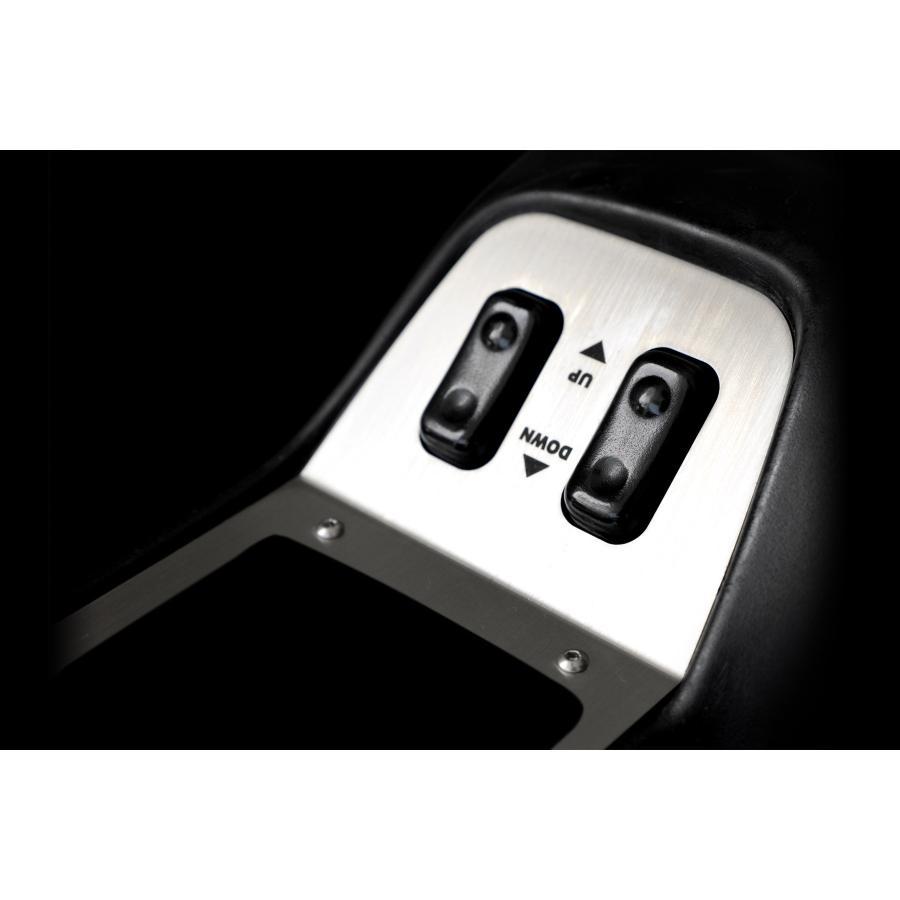 ジャスパフォーマンス アッシュトレイフレーム P/Wスイッチカバー一体型 ステンレスヘアライン NA6C/NA8C 2157 |  | 02