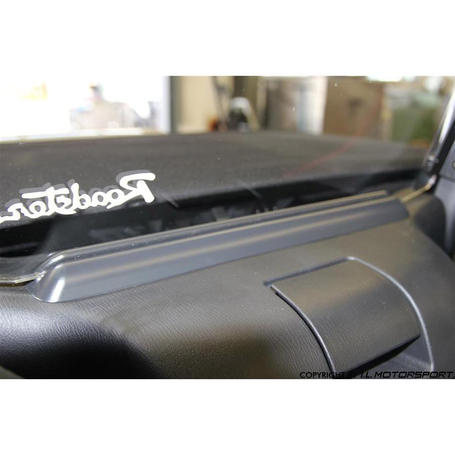 NOBです ILモータースポーツ (アイエルモータースポーツ) ウインドウ