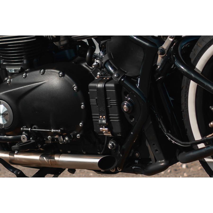 Motone(モートーン) バッテリーベルト BELTANE レザー ブラック ボンネビル Bobber (17-25) Speedmaster (18-25) BBB001 |  | 03