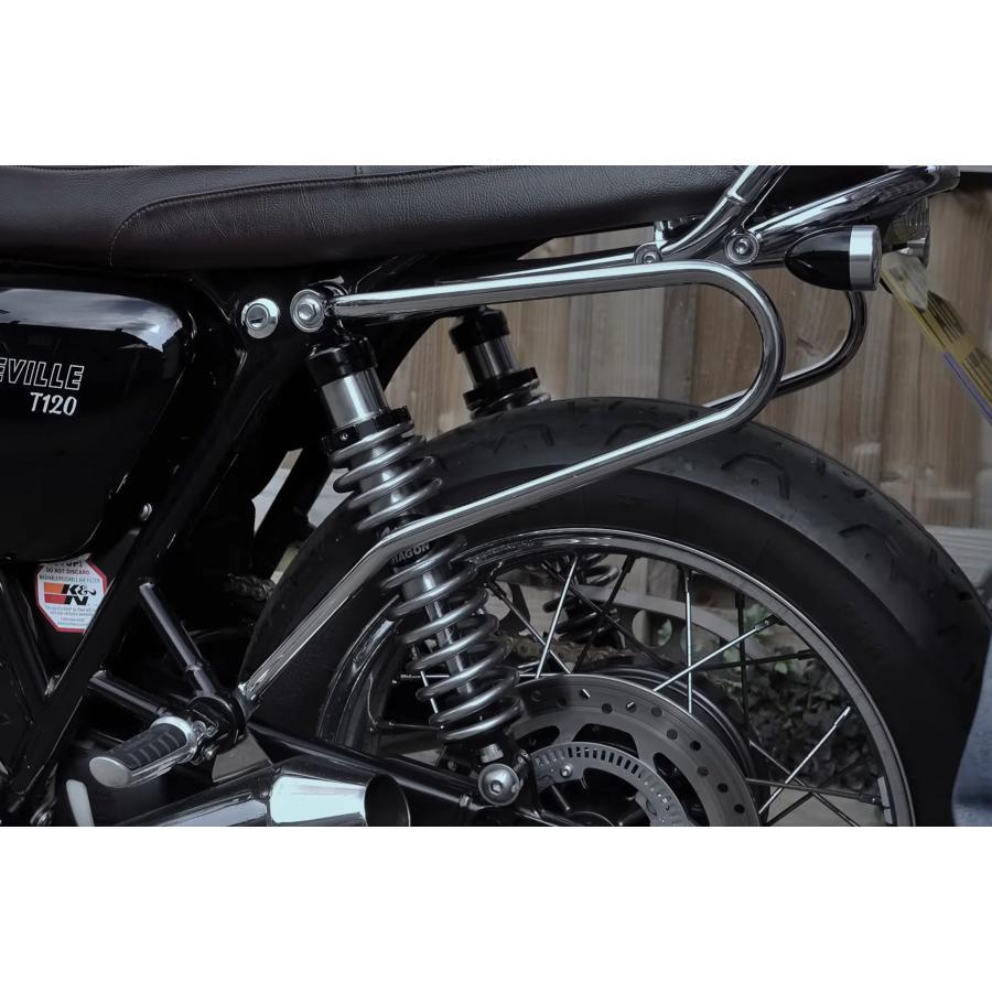 Motone(モートーン) サドルバッグサポート 左右 ポリッシュ T100/T120 (16-25) Street Twin/Speed Twin 900 (16-24) MCB001 |  | 01